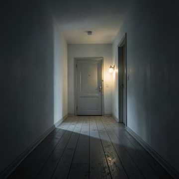 La Luz Sigue Encendida